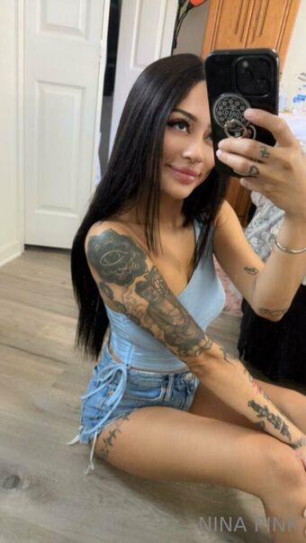 ninapinkxo