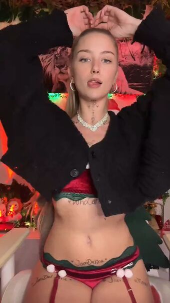 Noelli_fxe