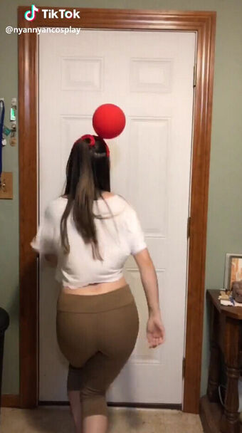 nyannyancosplay