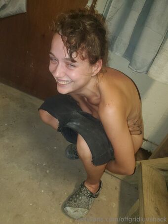 offgridluvshack Nagie Wycieki OnlyFans Zdjęcie 10