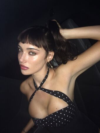 Olivia OBrien