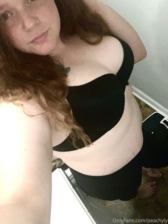 peachyly Nagie Wycieki OnlyFans Zdjęcie 11