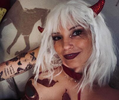 Perdita Weeks Nagie Wycieki OnlyFans Zdjęcie 5