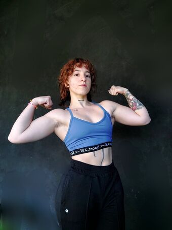 Petite_Rousse
