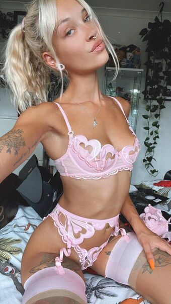 Phirose Nagie Wycieki OnlyFans Zdjęcie 17