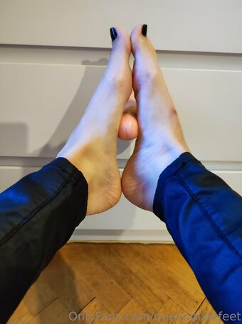 queenpixiefeet