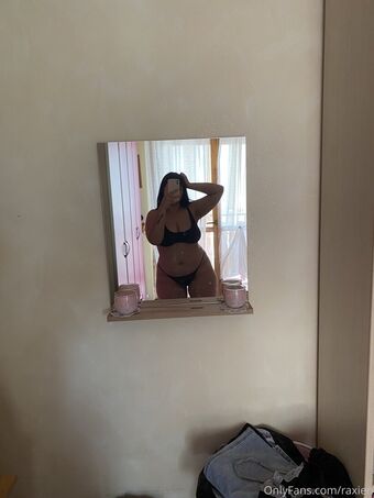 Raxien Nagie Wycieki OnlyFans Zdjęcie 17