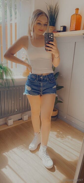 rose_1997 Nagie Wycieki OnlyFans Zdjęcie 17