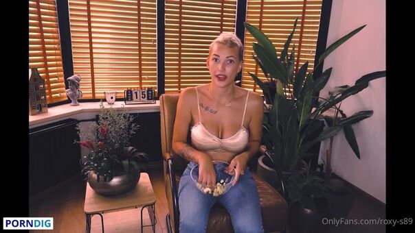 Roxy S89 Nagie Wycieki OnlyFans Zdjęcie 12
