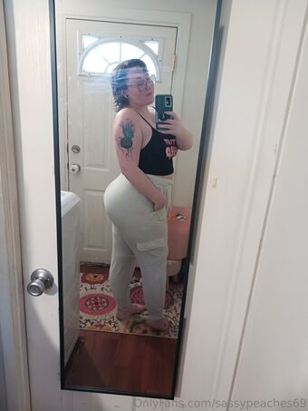 sassypeaches69