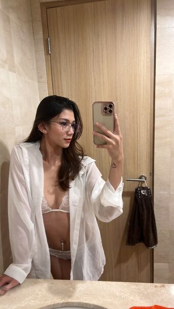 Shinta Khyuliang Nagie Wycieki OnlyFans Zdjęcie 23