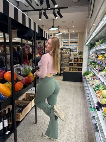 _shutupmelissa_