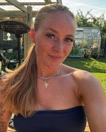 Simona Dalgaard Nagie Wycieki OnlyFans Zdjęcie 6