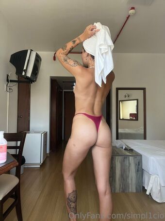 simpl1cio Nagie Wycieki OnlyFans Zdjęcie 12