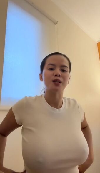 Siskaeee_ofc