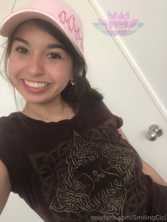 smilingcici
