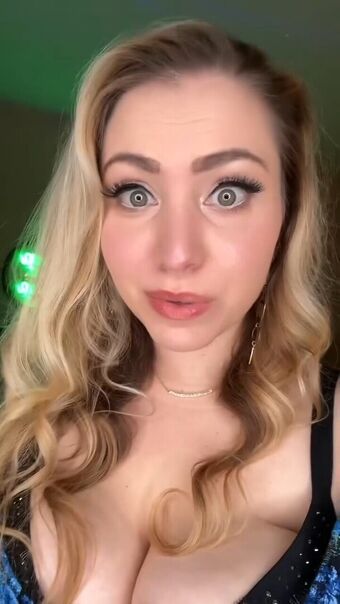 sonya_maya