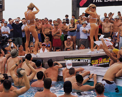 Spring Break 2001 Nagie Wycieki OnlyFans Zdjęcie 49