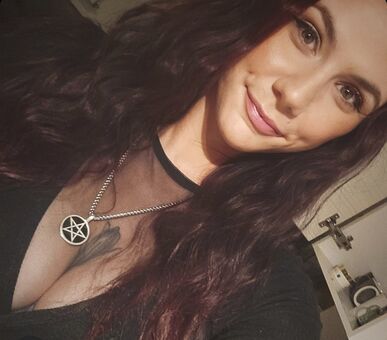 thatoneweirdgoth
