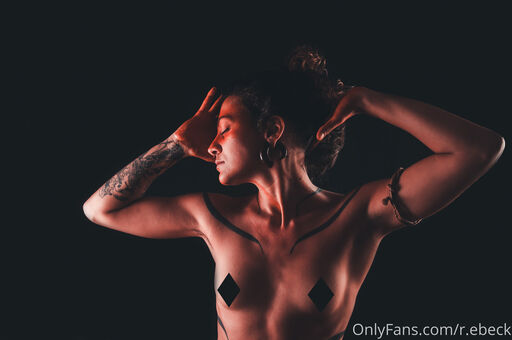 ther.ebeck Nagie Wycieki OnlyFans Zdjęcie 15