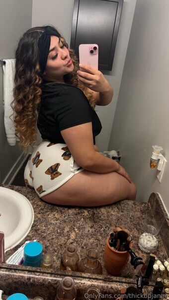 thickbbjanae