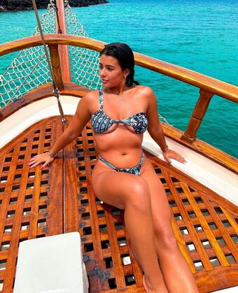 throwsumchlo Nagie Wycieki OnlyFans Zdjęcie 2