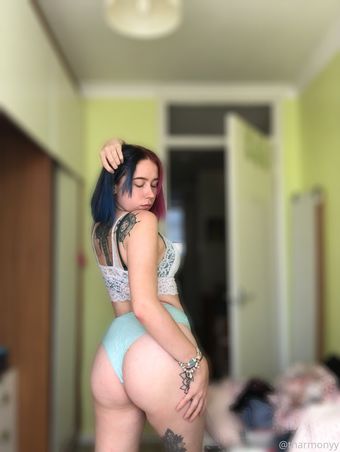 Tia Harmony