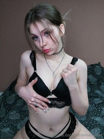 tiny_martini Nagie Wycieki OnlyFans Zdjęcie 8