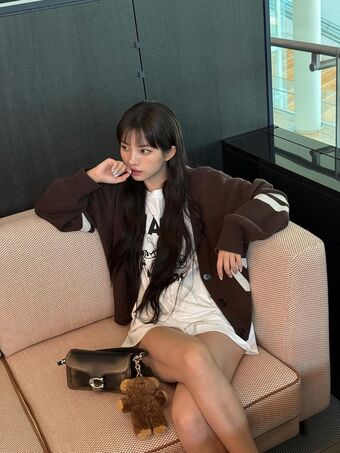 tiny.pretty.j