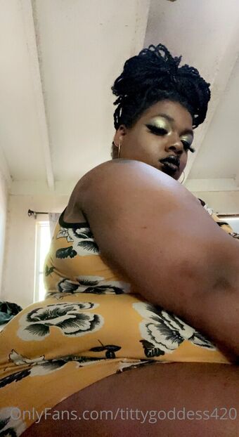 tittygoddess420
