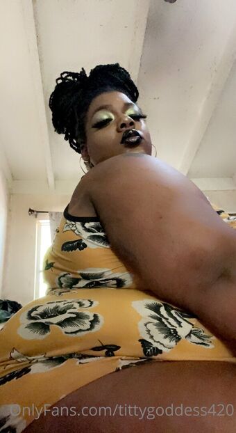 tittygoddess420