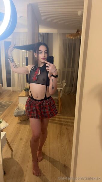 tsalexisx