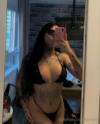 tsjuliaa
