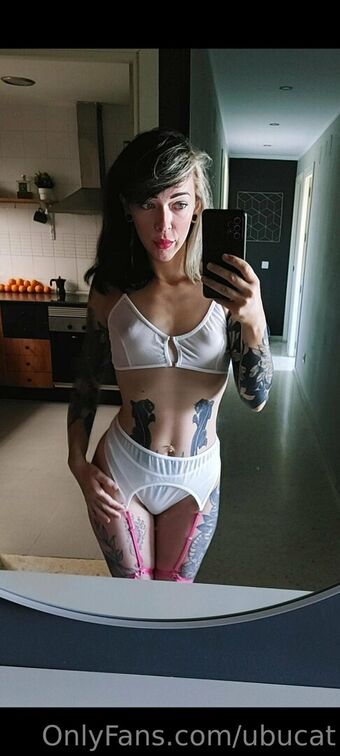 ubucat Nagie Wycieki OnlyFans Zdjęcie 19
