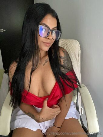valentinaggomez Nagie Wycieki OnlyFans Zdjęcie 22
