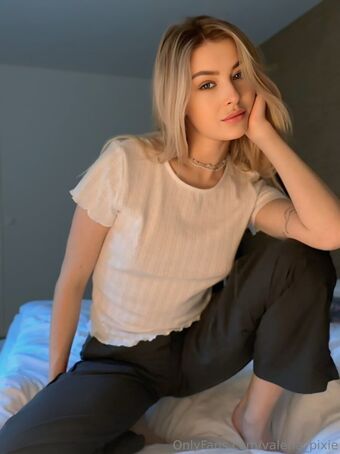 valeria_pixie Nagie Wycieki OnlyFans Zdjęcie 10