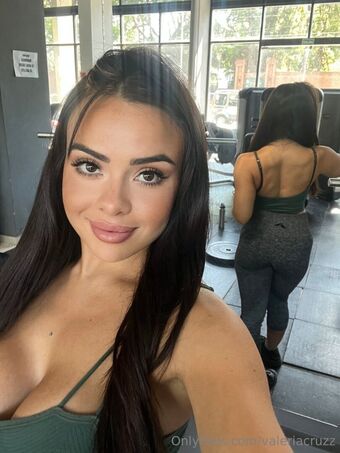 valeriacruzz