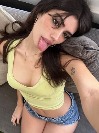 Whoreonica