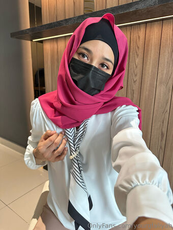 yourgfaliyah