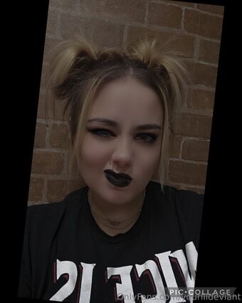 yourlildeviant Nagie Wycieki OnlyFans Zdjęcie 7