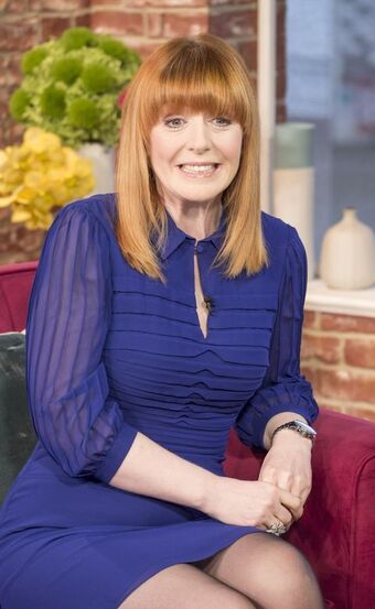 Yvette Fielding Nagie Wycieki OnlyFans Zdjęcie 14