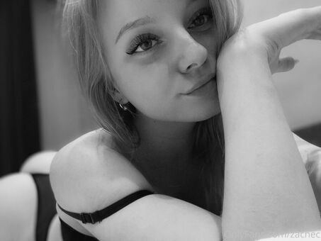 Zachec Nagie Wycieki OnlyFans Zdjęcie 38