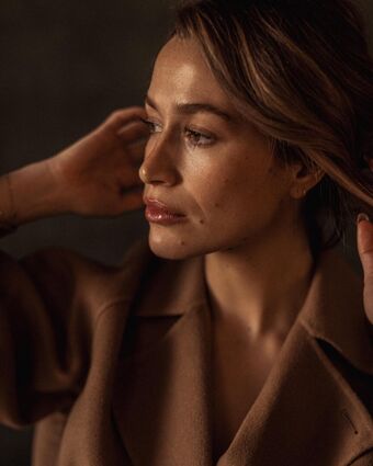 zoelegavrian _ zazou_dcy